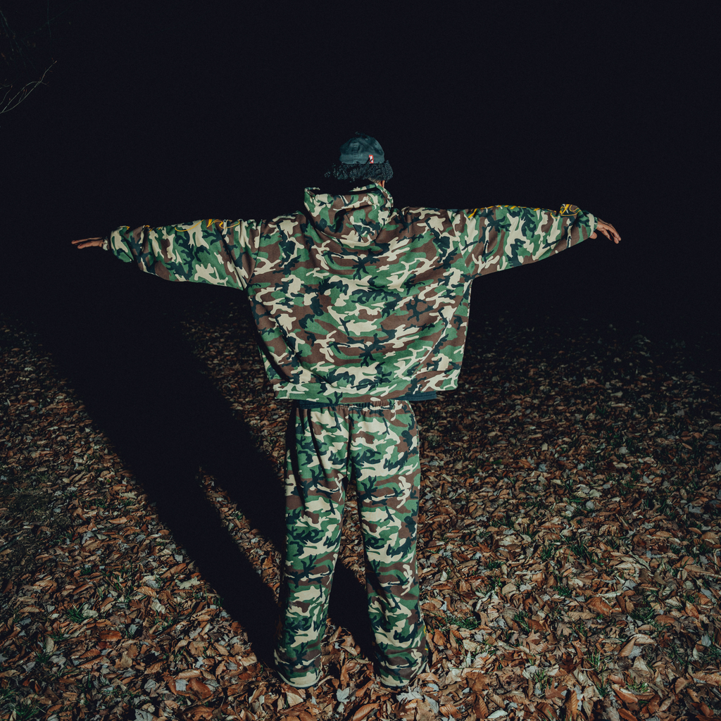 UTILITY CAMO ZIP UP