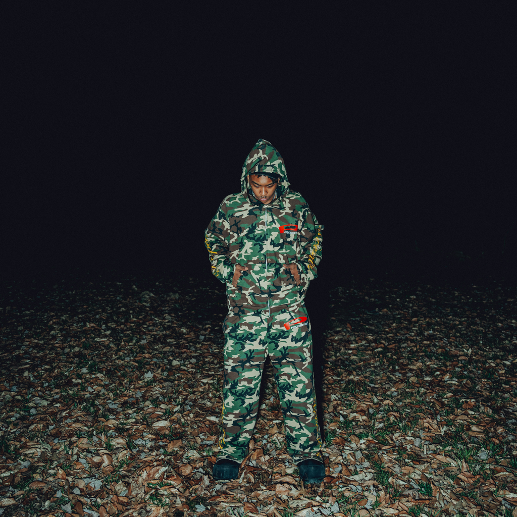 UTILITY CAMO ZIP UP